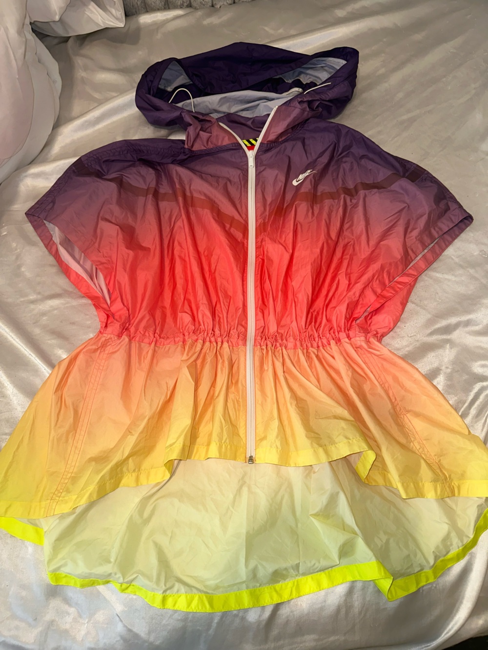 Nike Gradient Hooded Windbreaker - Purple to Yellow
